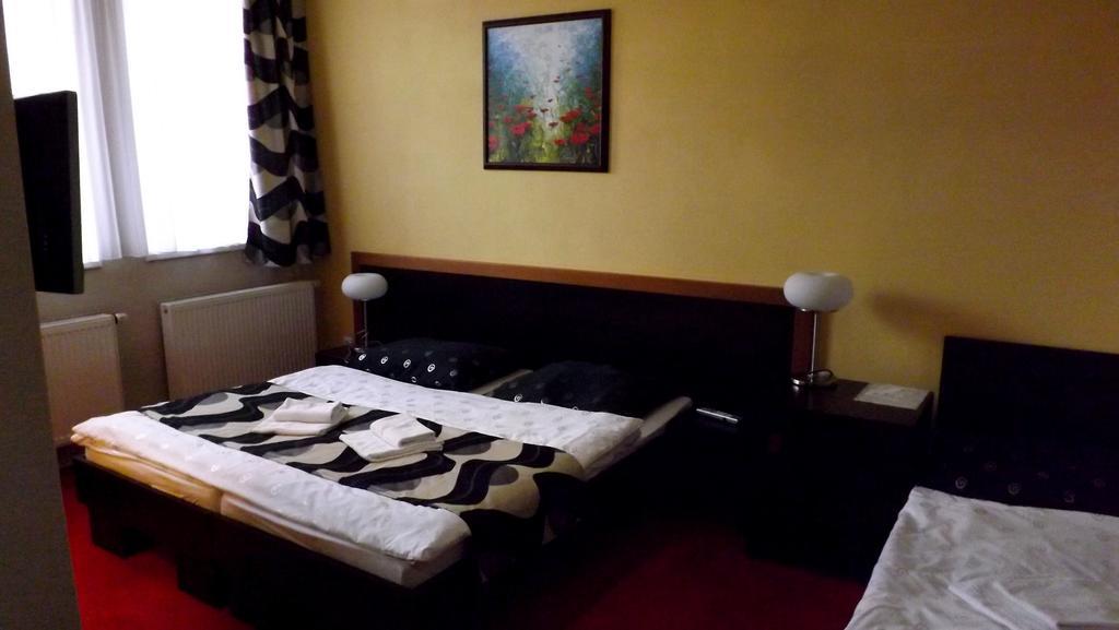 Guest House Penzion Fortuna Tvrdosin Δωμάτιο φωτογραφία