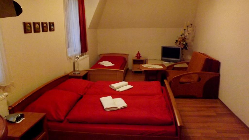 Guest House Penzion Fortuna Tvrdosin Δωμάτιο φωτογραφία