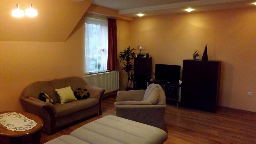 Guest House Penzion Fortuna Tvrdosin Δωμάτιο φωτογραφία